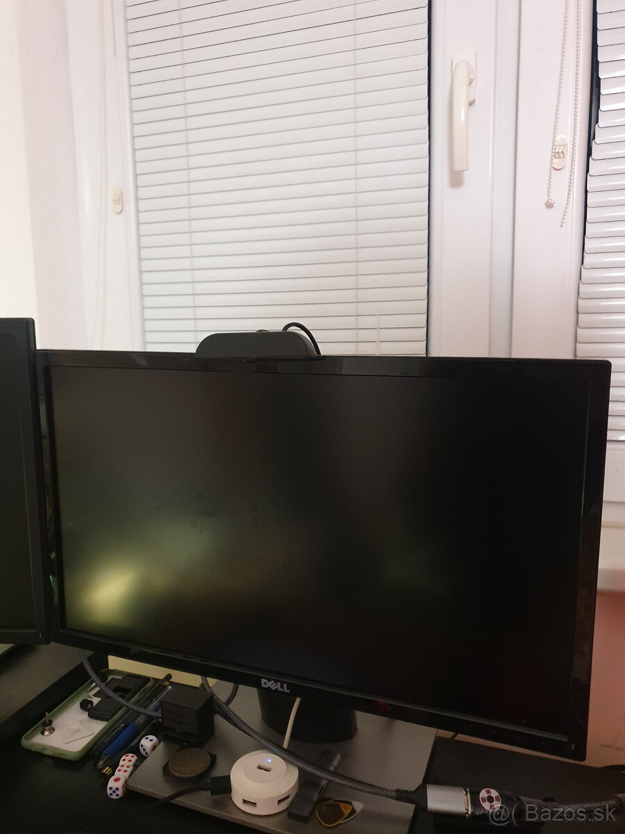 Monitor Dell SE2216