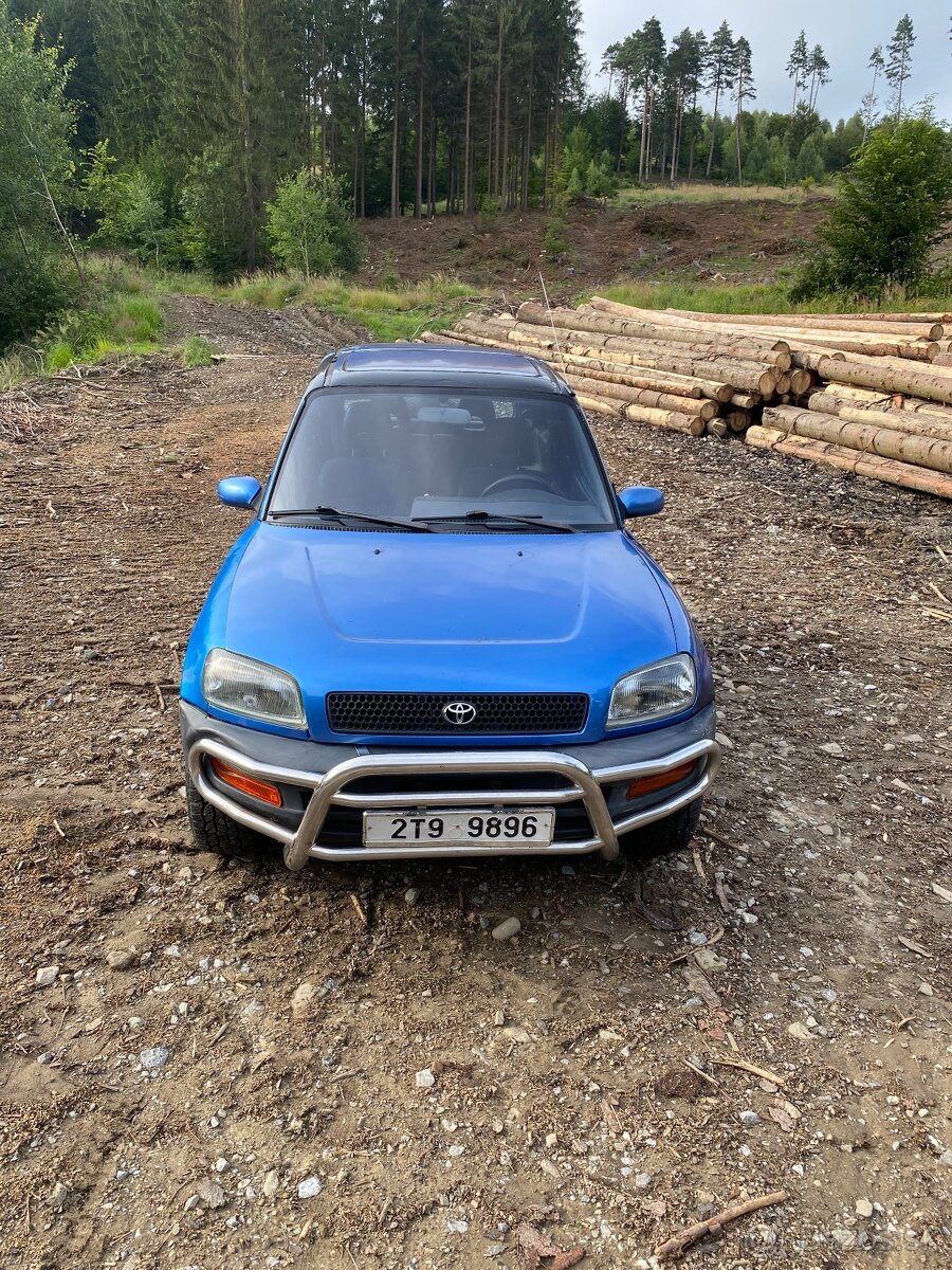 Predám toyotu rav 4