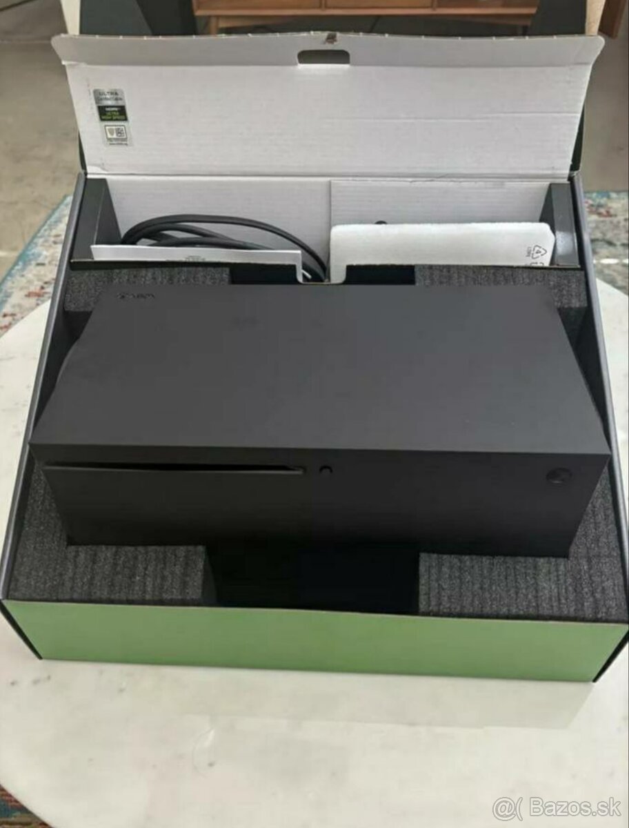 Microsoft Xbox Series 1 TB Black