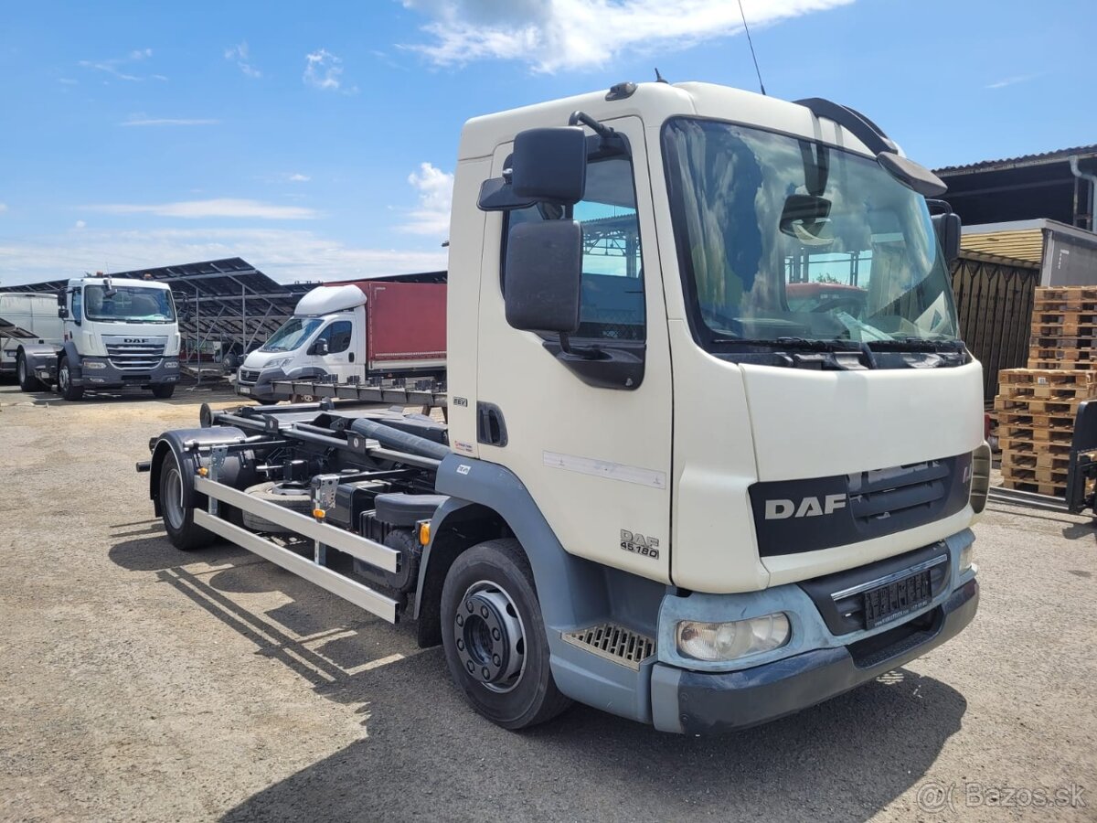 Traktor DAF 45.180 eev rok 2012 naj 373tis nosič kontajnerů