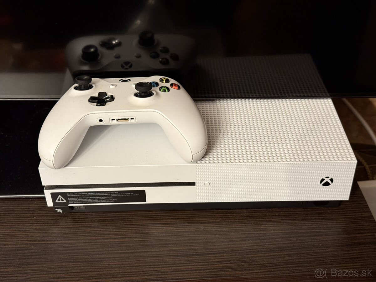 Xbox One S 500GB