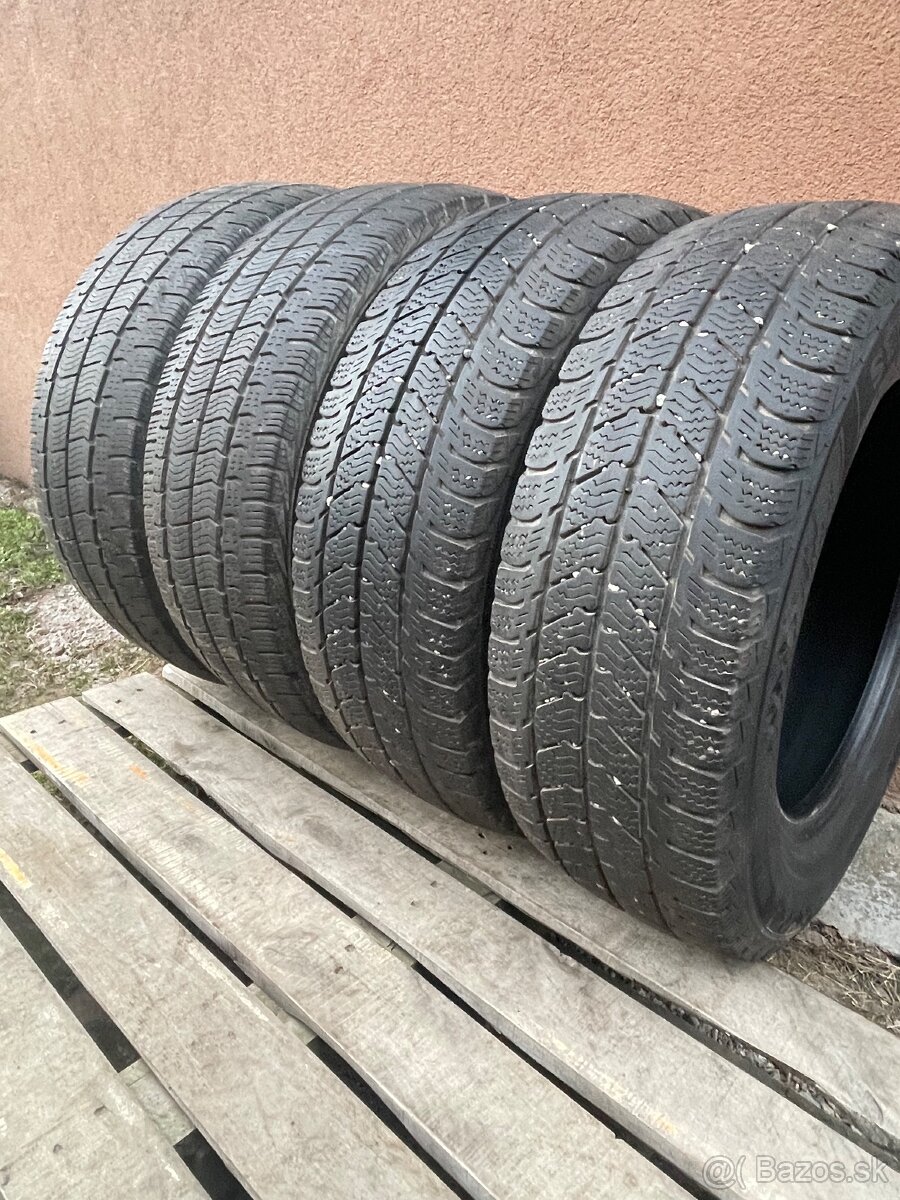 C pneu 215/65 R16C 4x=140e