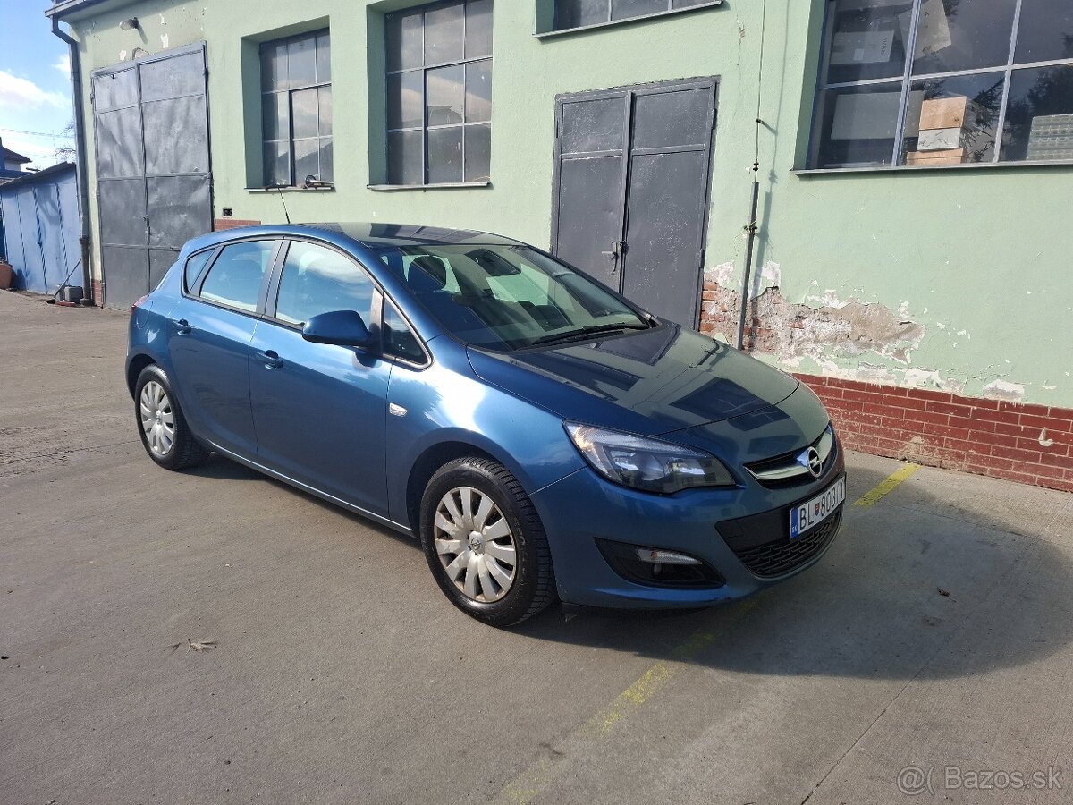 Opel Astra J 1.7cdti Facelift 81kw