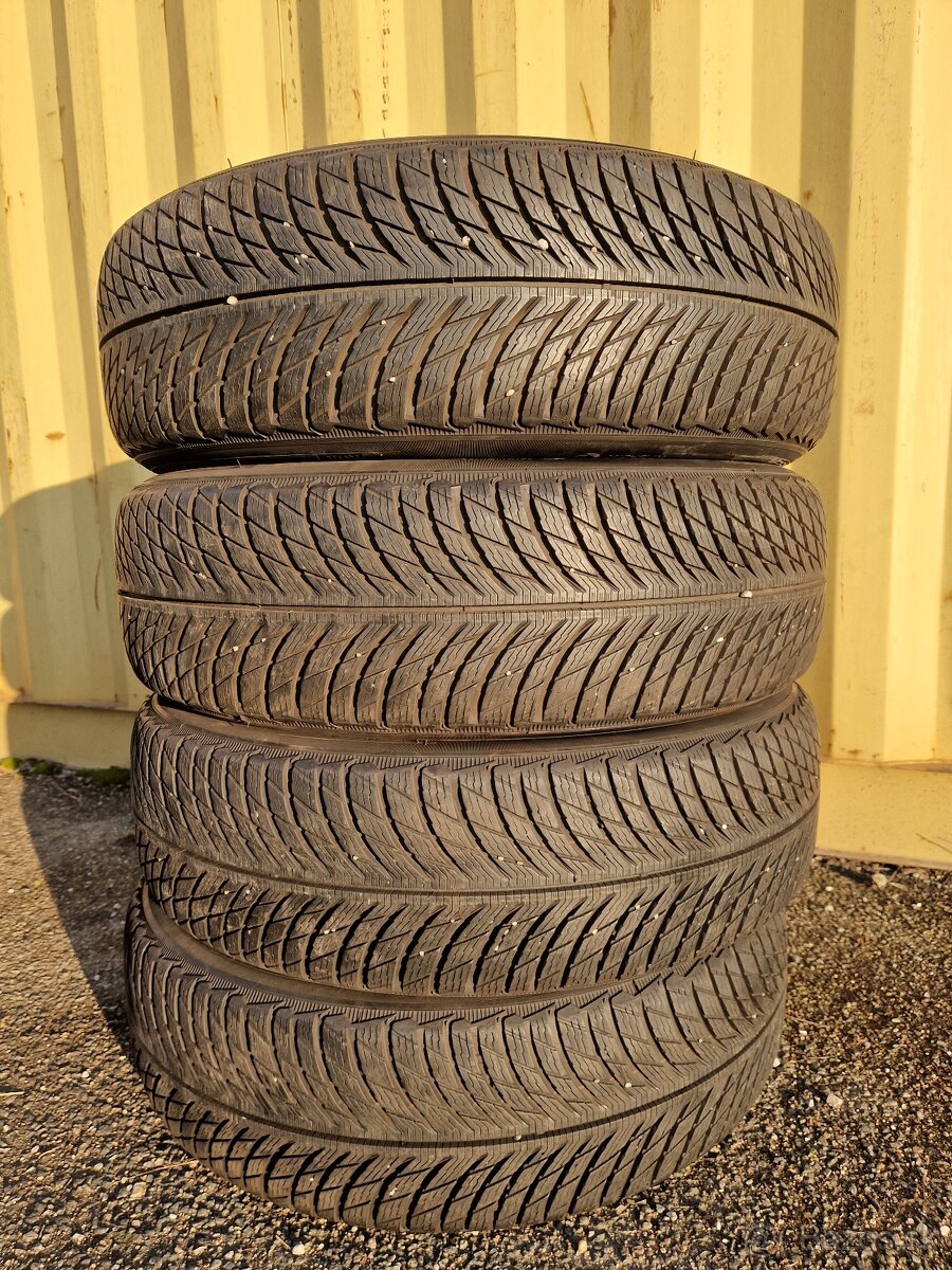 215/65 r17 zimne pneumatiky 215/65/17 215 65 17 R17 pneu