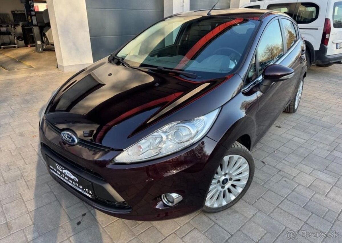 Ford Fiesta 1.2 Titanium benzín manuál 60 kw