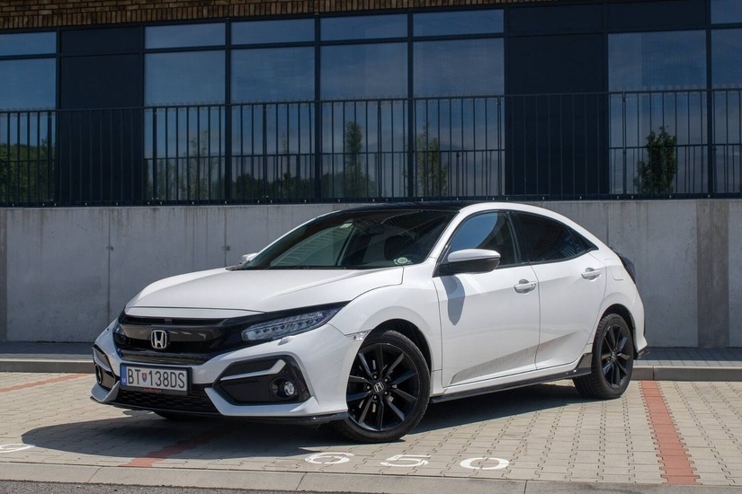 Honda Civic 1.5 DOHC VTEC Turbo Sport Plus CVT