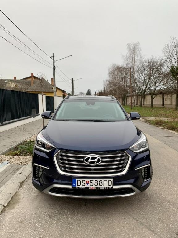 Hyundai Santa Fe Grand 2.2CRDi