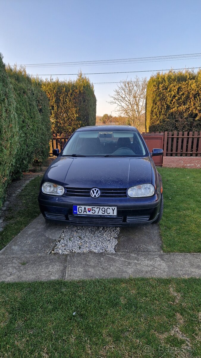 VW Golf 4