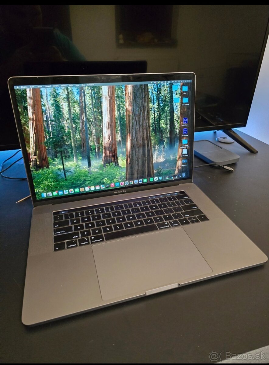 Predám Macbook pro i9 s touchbarom 2018