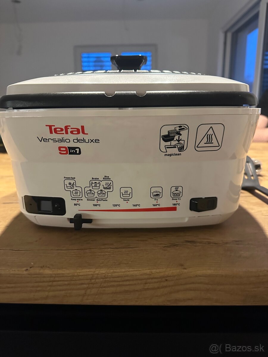 Olejová fritéza Tefal Versalio Deluxe 9v1 FR495070