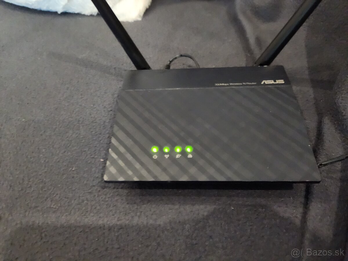 Asus Router 2 antenky 20e