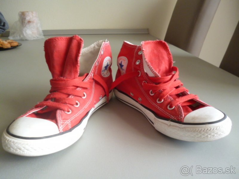 Tenisky CONVERSE v.č.  EUR34,   UK2