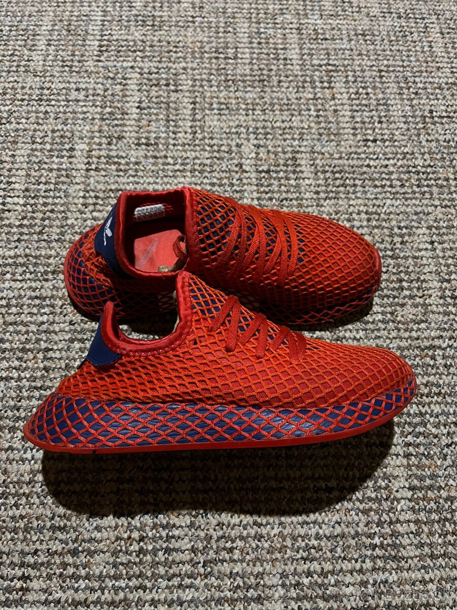 Adidas Deerupt, velikost 38