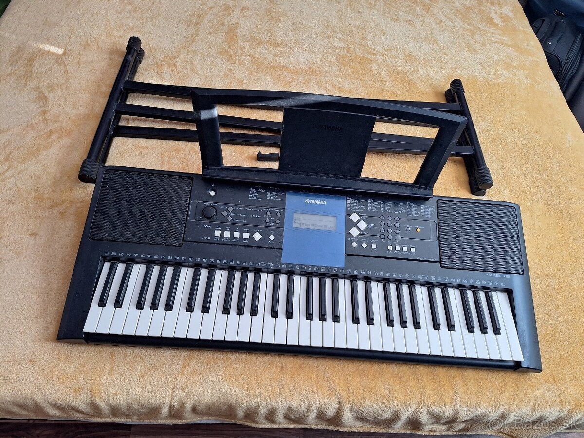 Yamaha YPT 330