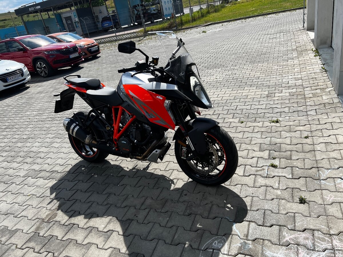 KTM Superduke GT 1290