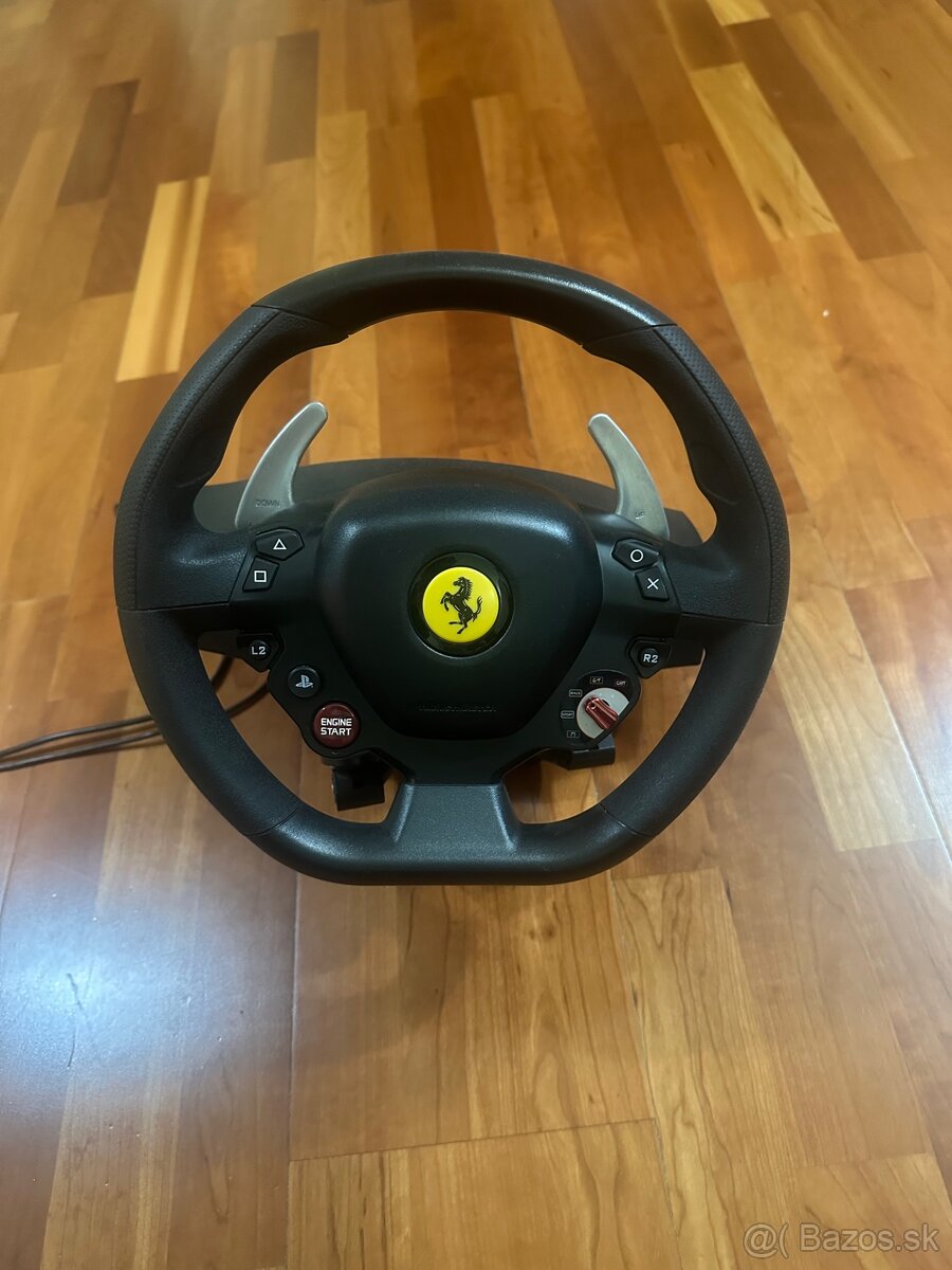 Ferrari volant na PC