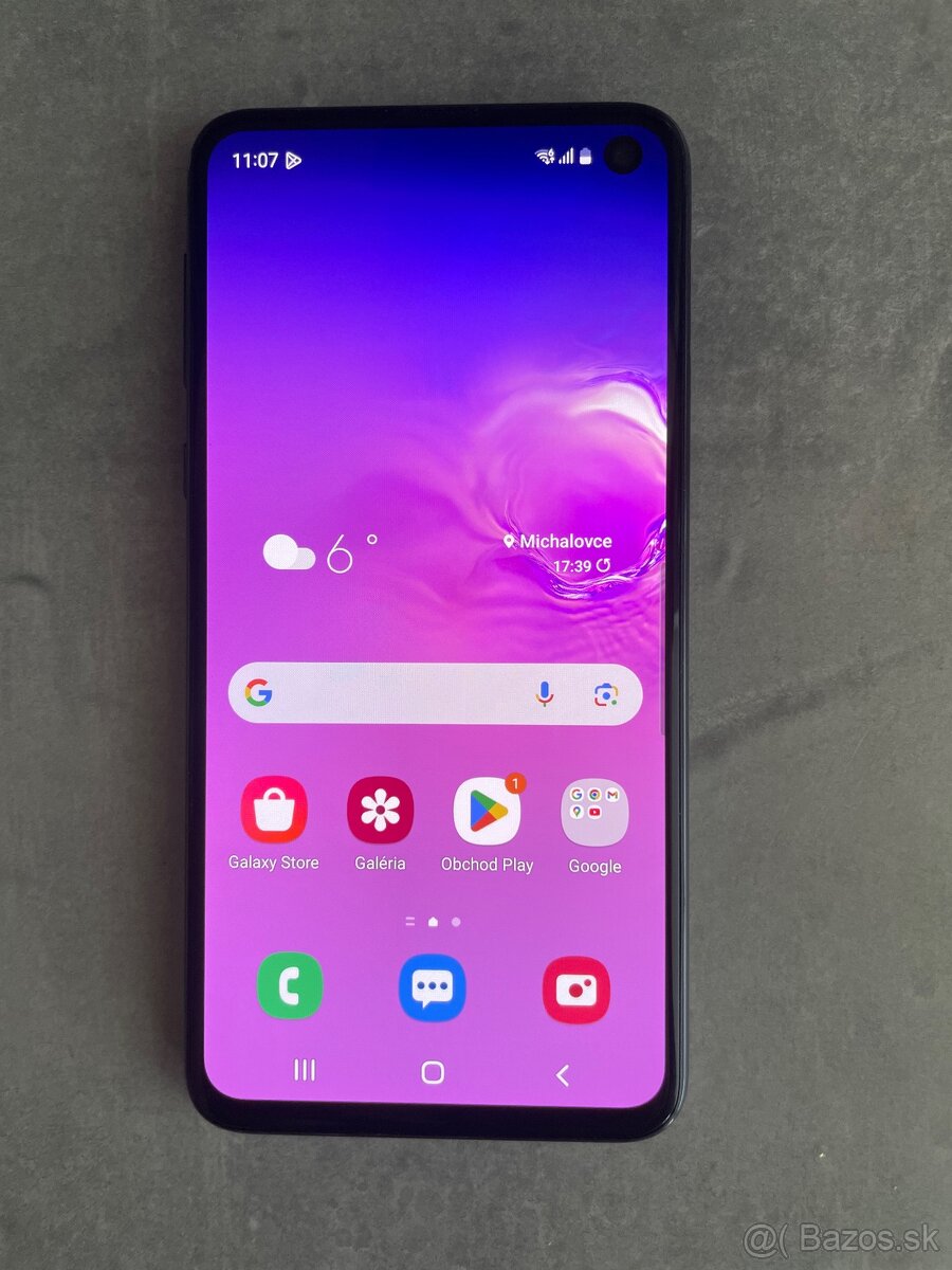 Samsung Galaxy S10e