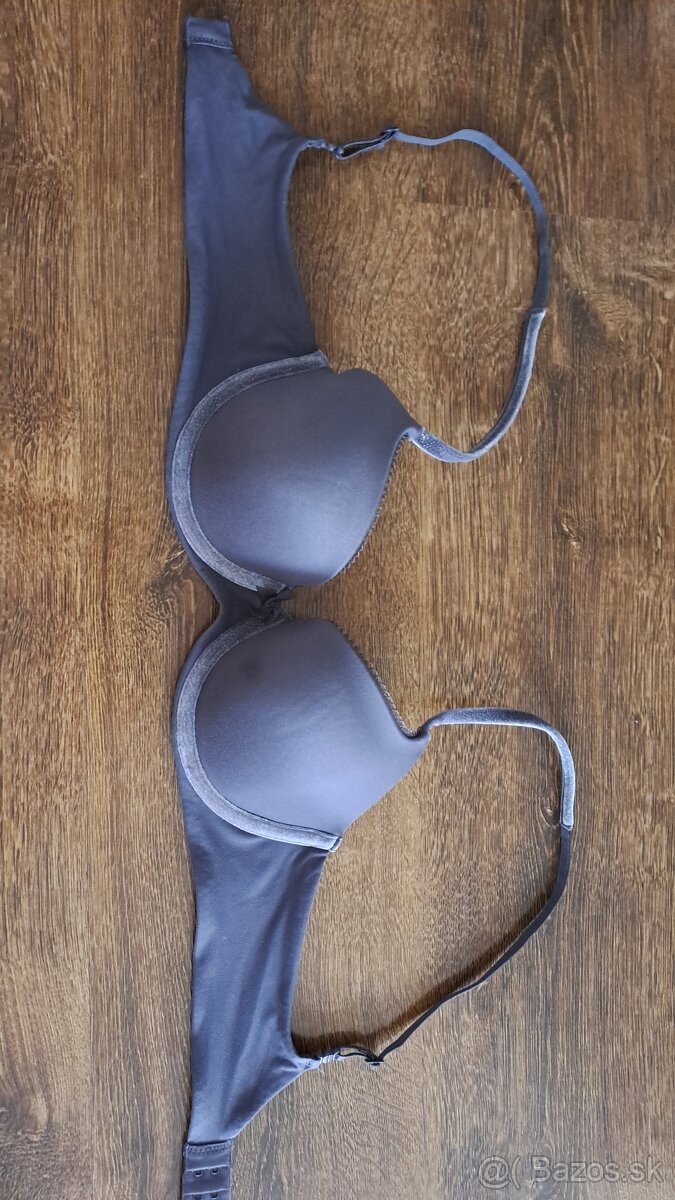 Podprsenka Victoria's Secret 34B