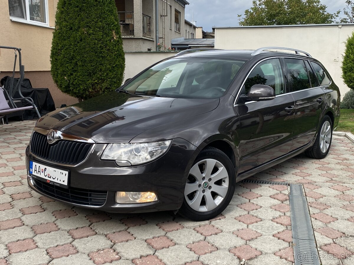 Škoda Superb Combi 1.6 TDI KEYLESS, VAM R1, GREENLINE