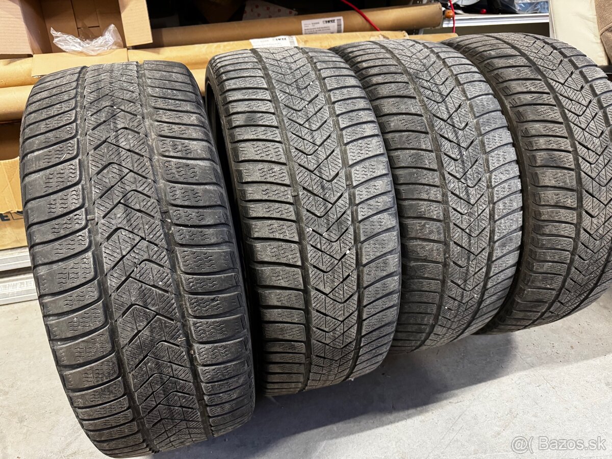 255/35 R21 98V Pirelli Winter Sottozero 3