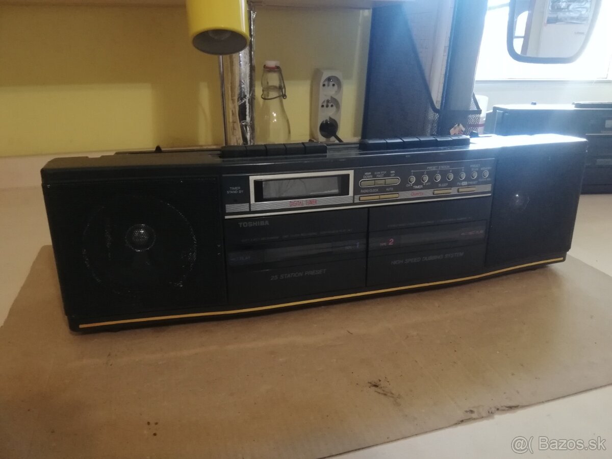 Toshiba RT-8538 stereo dvojca