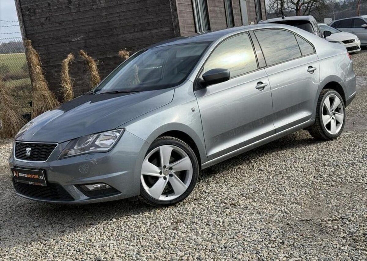 Seat Toledo 1,4 TSI 90kW DSG NAVI 77tKm benzín manuál 90 kw