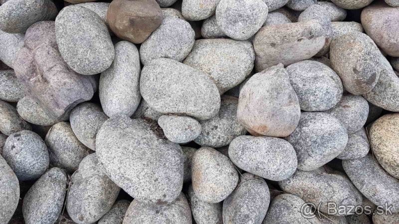Okruhliaky skaly žulove