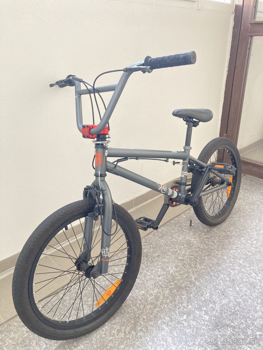 BMX Mongoose L40