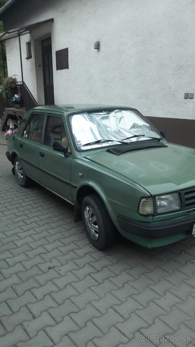 Skoda 120L