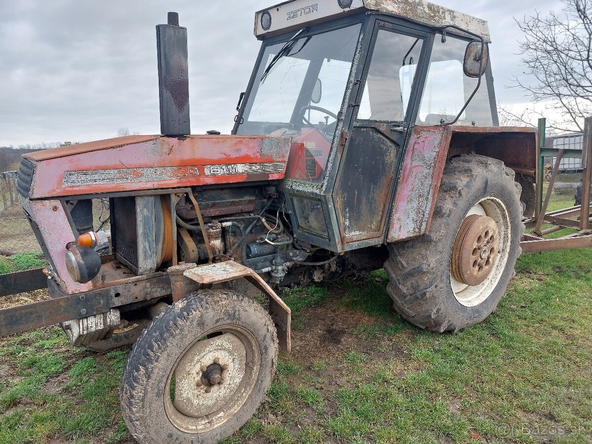 predam zetor 8111