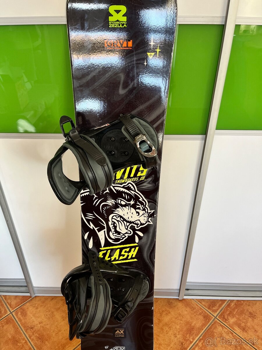 Predám snowboard gravity 138 s viazaním