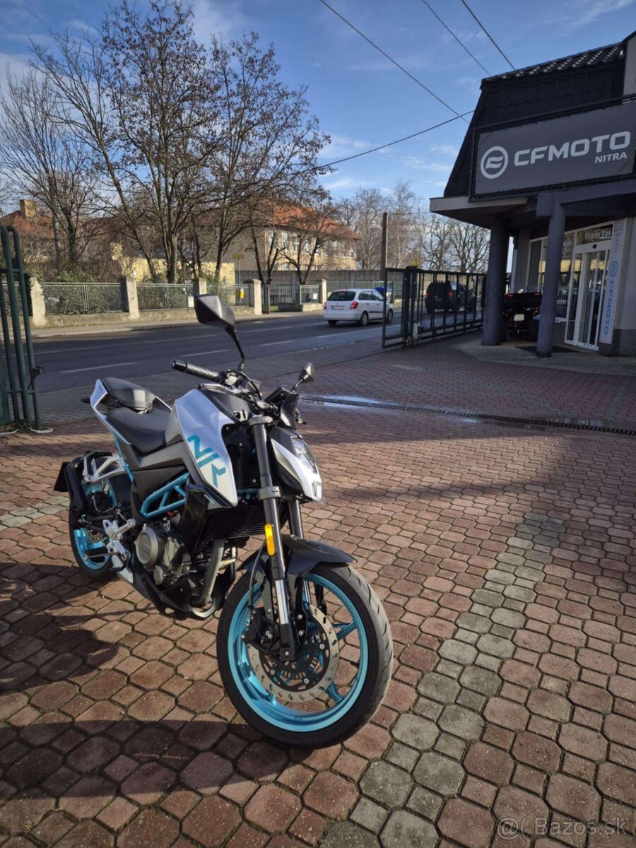 CFMOTO NK300