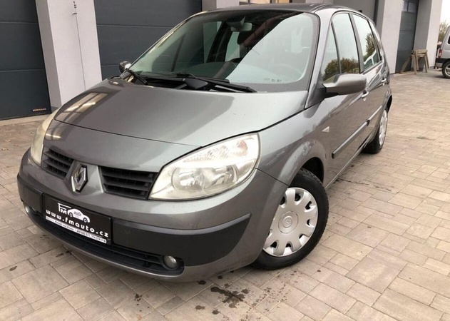 Renault Scénic 1.6 16V TAŽNÉ benzín manuál 82 kw