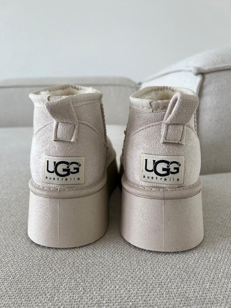 Ugg platform mini dámske čižmy béžové krémové