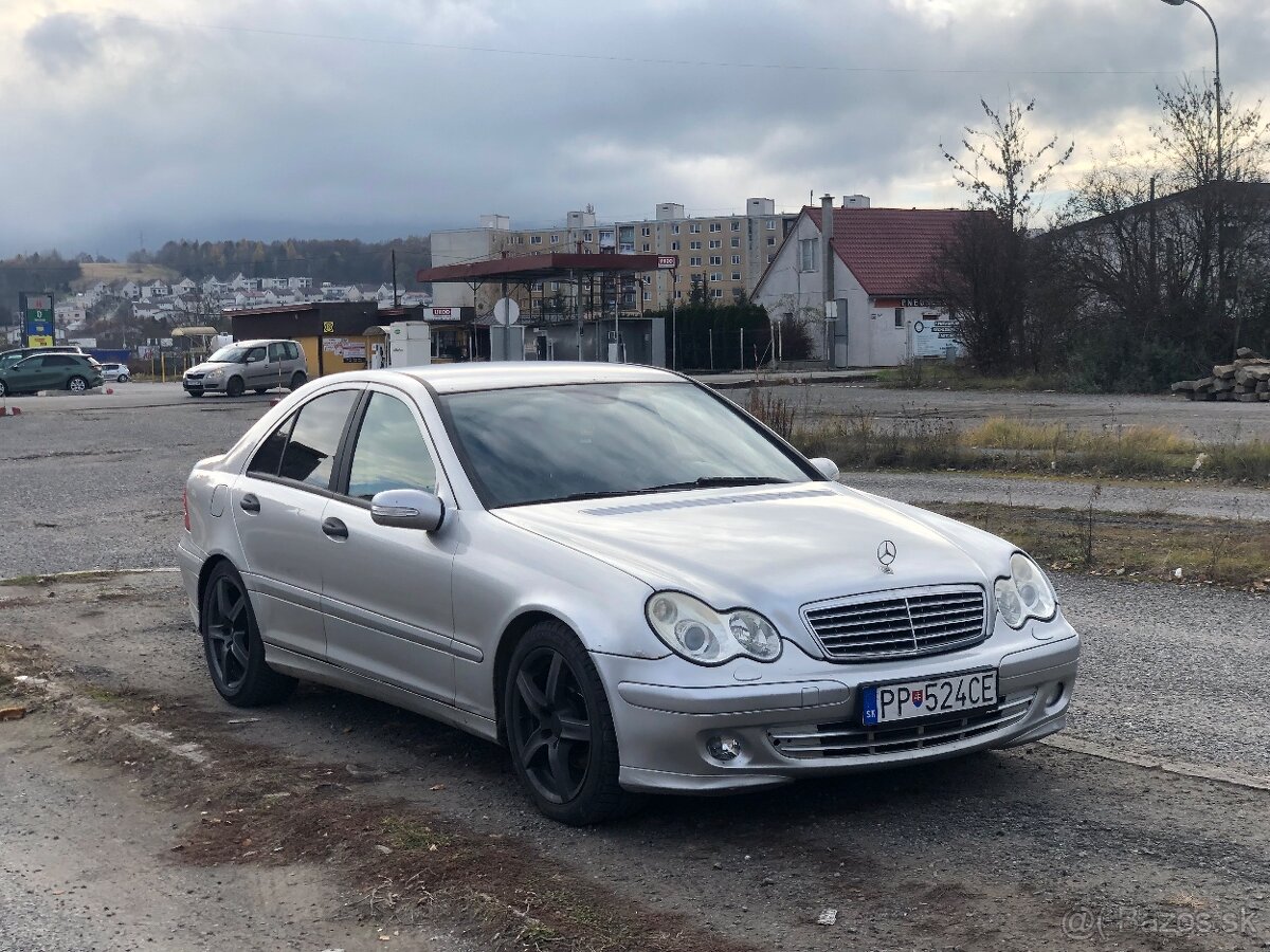 Mercedes Benz C200