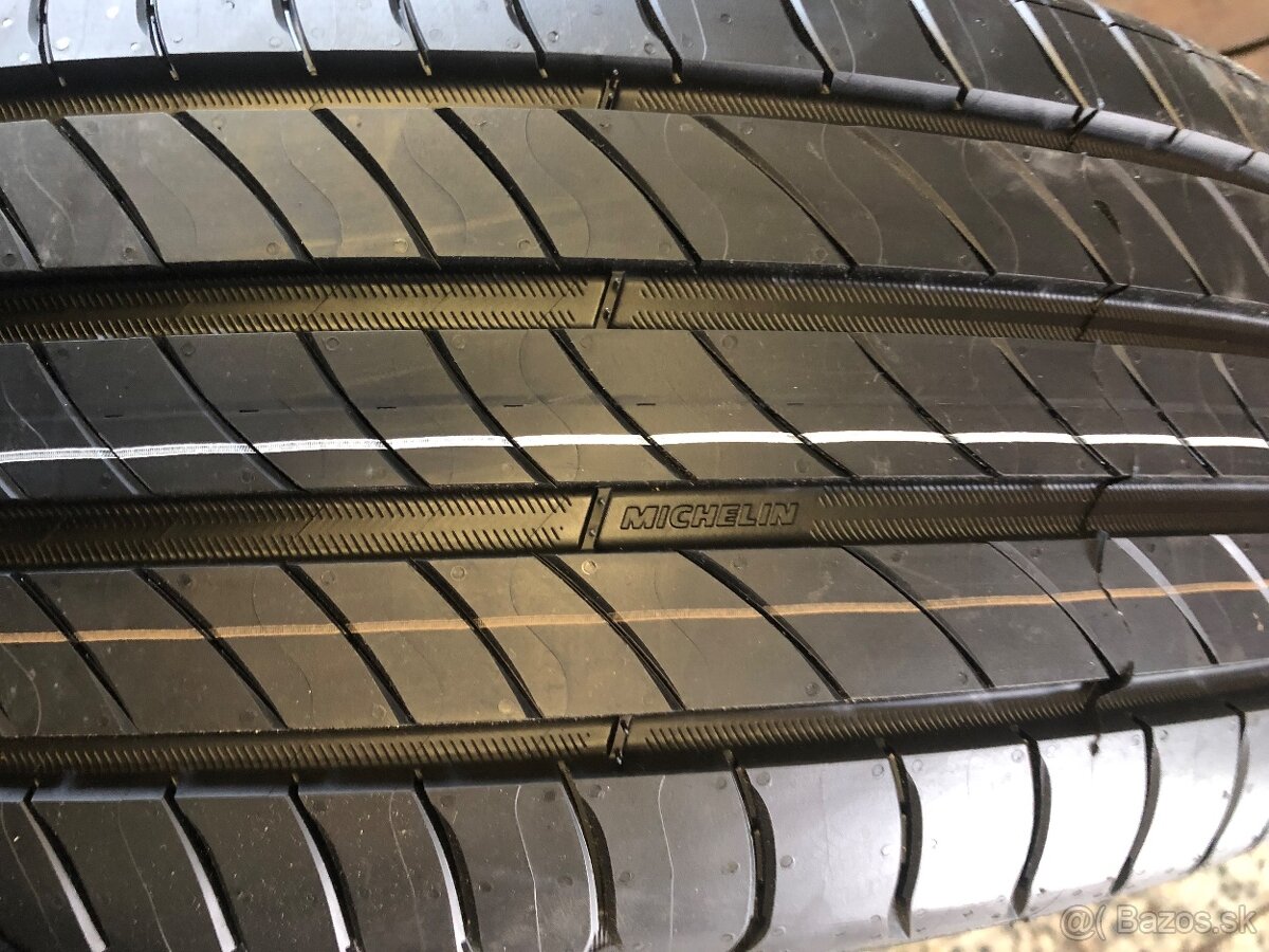 215/65 R17 Michelin Primacy 4 103V