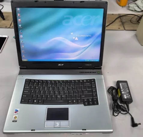 Notebook acer travelmate 4672LMI