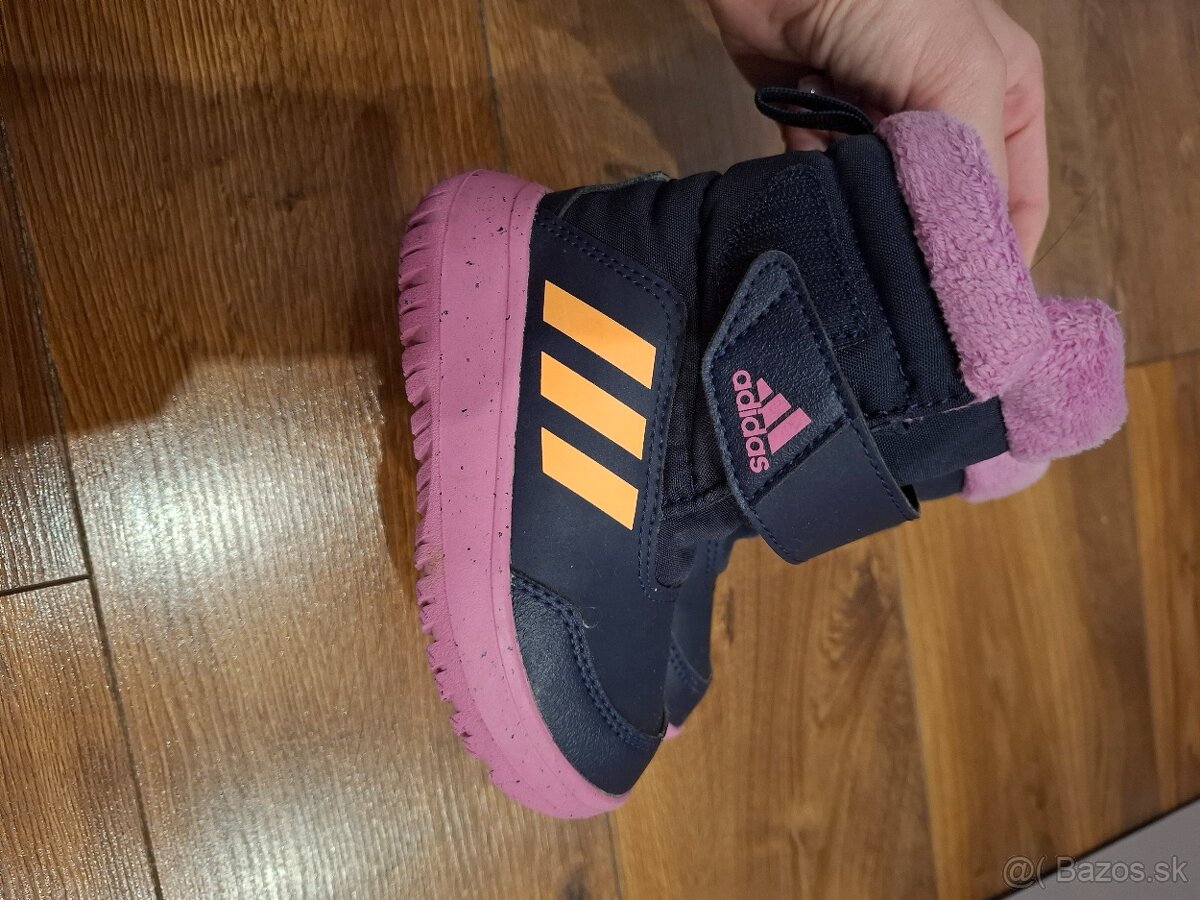 Adidas snehule