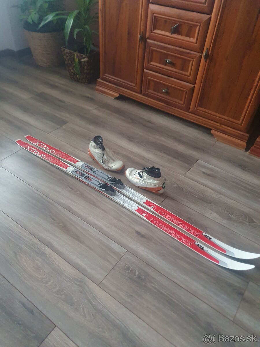 Predam bezkovy set,ROSSIGNOL,150 cm,NNN,c.37,5,supiny