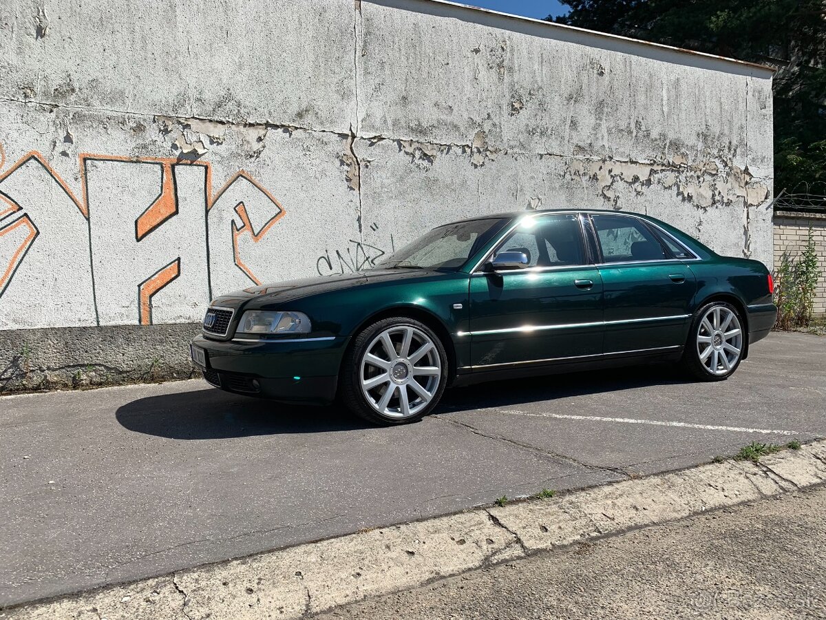 Audi S8 D2 V8 4.2 rv. 2000 originální stav