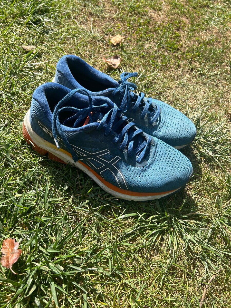 Tenisky asics