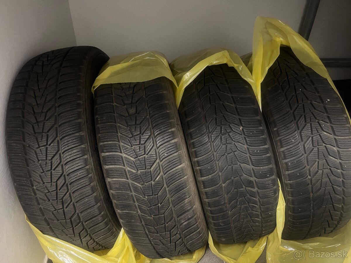 Hankook Winter icept Evo3 205/55 R19 97H