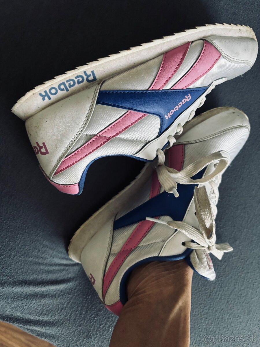 REEBOK