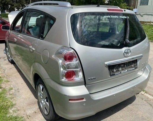 Toyota Corolla Verso 2.2 D4D 2007 100kW predám PREVODOVKU 6