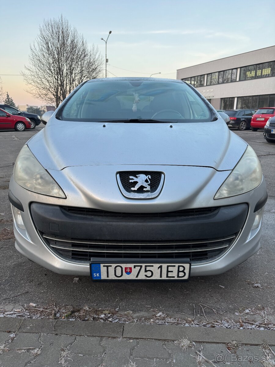 Peugeot 308, 1.4 benzín, 70kw 2008