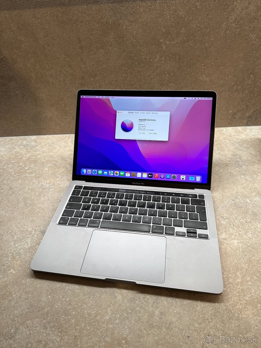 MacBook Pro M1 13 palcový (8GB ram, 256GB, Space Gray]