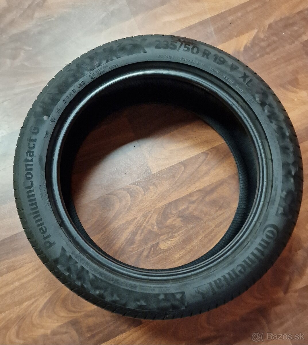 ÚPLNE NOVÉ CONTINENTAL 235/50R19