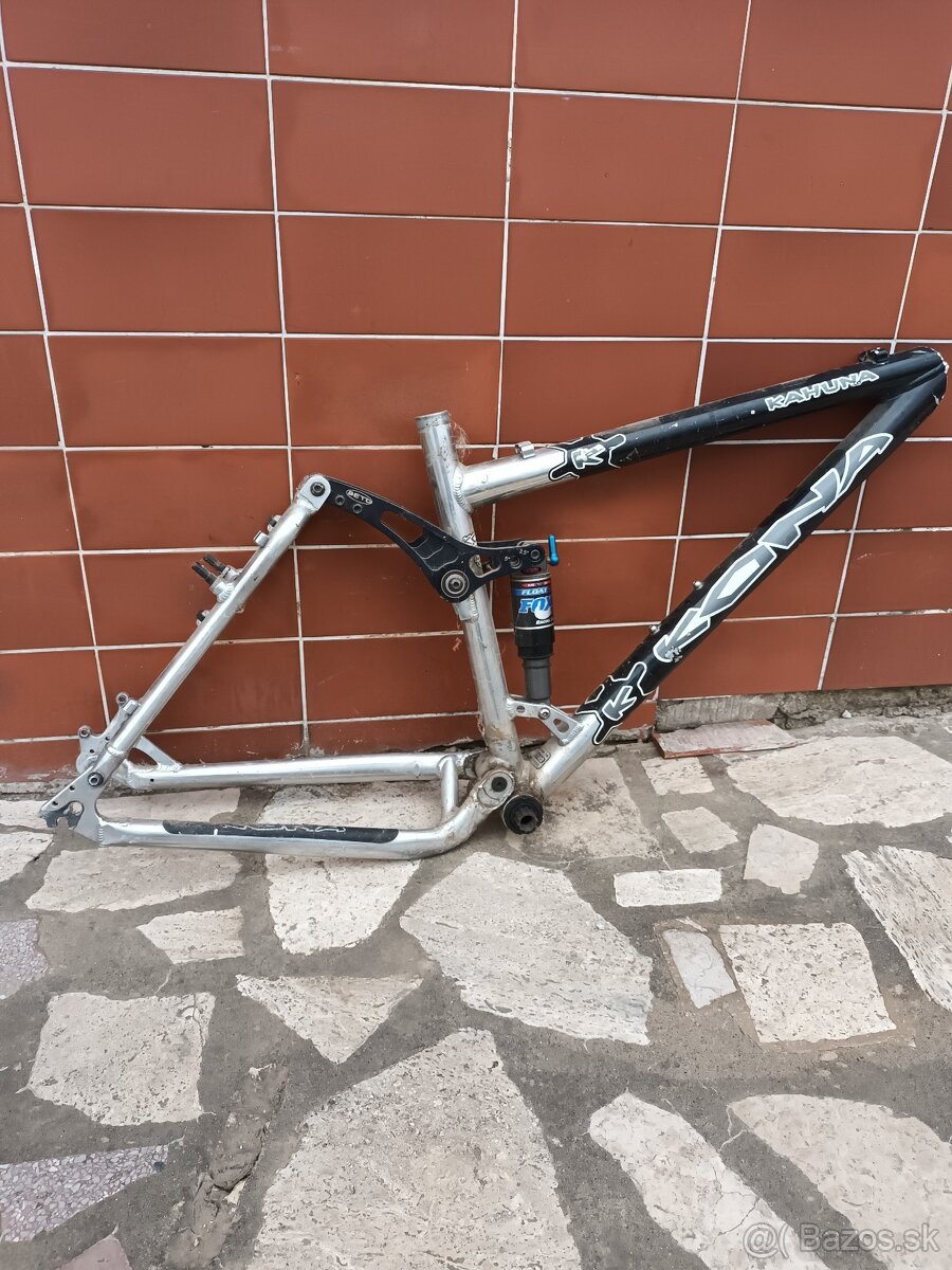 Kona Kahuna zlomený rám bike