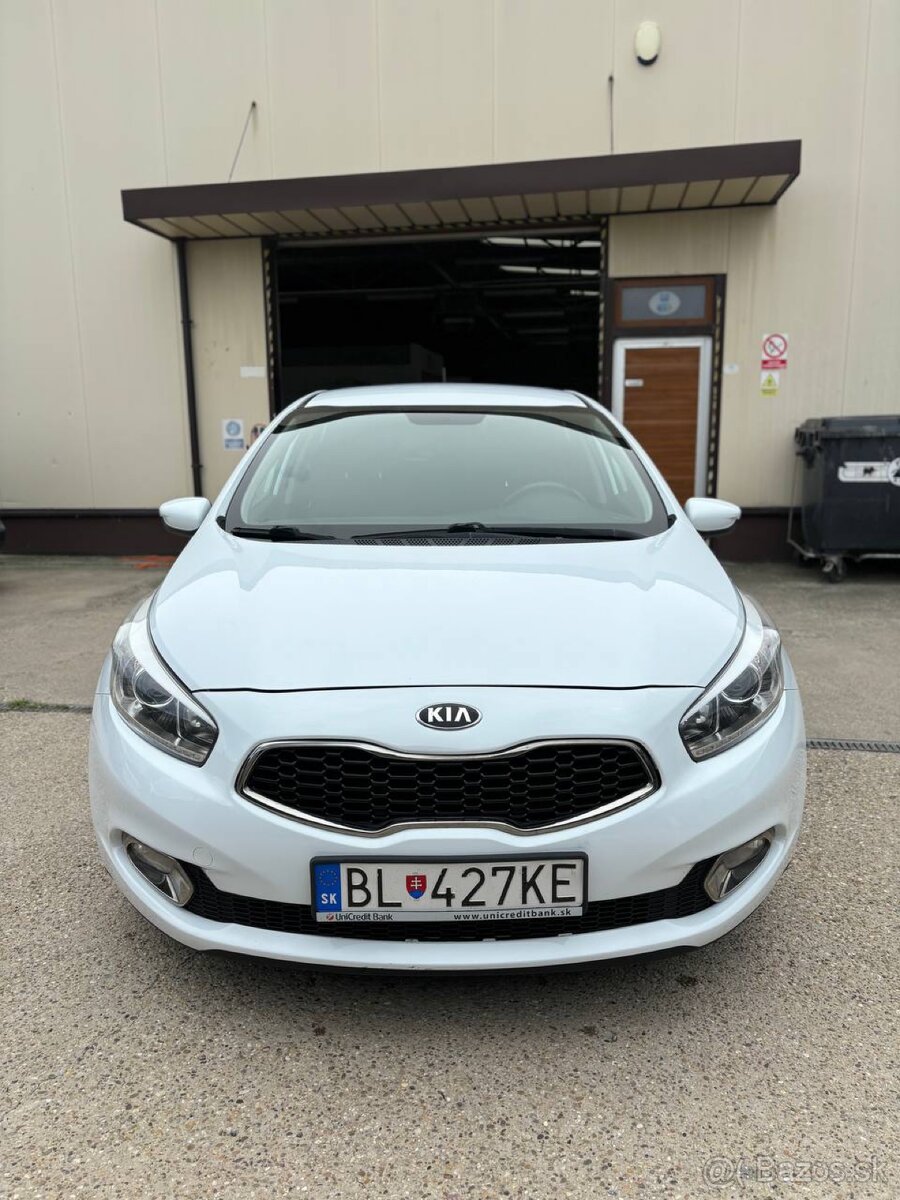 KIA Ceed 2015 - 1.4 Benzín