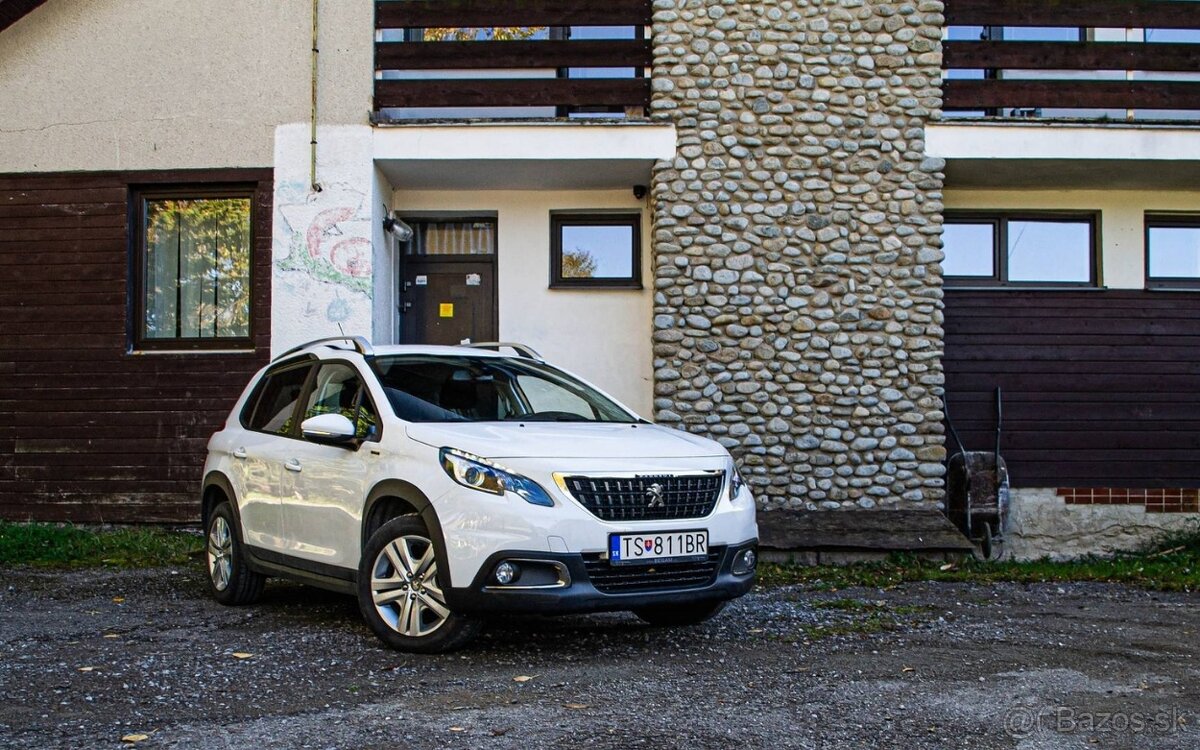 Peugeot 2008 1.2 PureTech 110 Signature